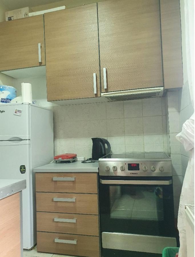 Peraía Cosy Apartment מראה חיצוני תמונה